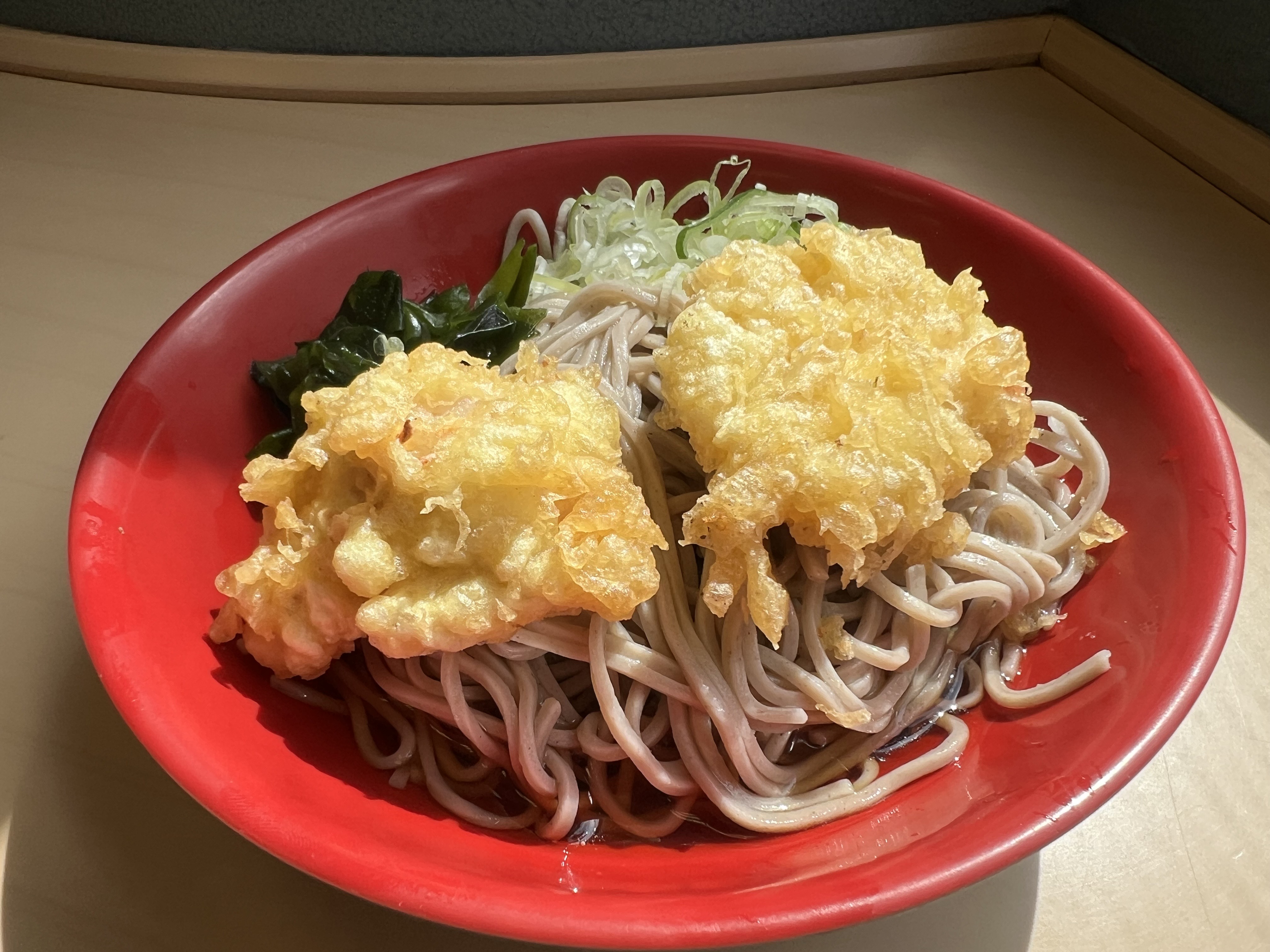 富士そば人気No.1 冷やしとり天