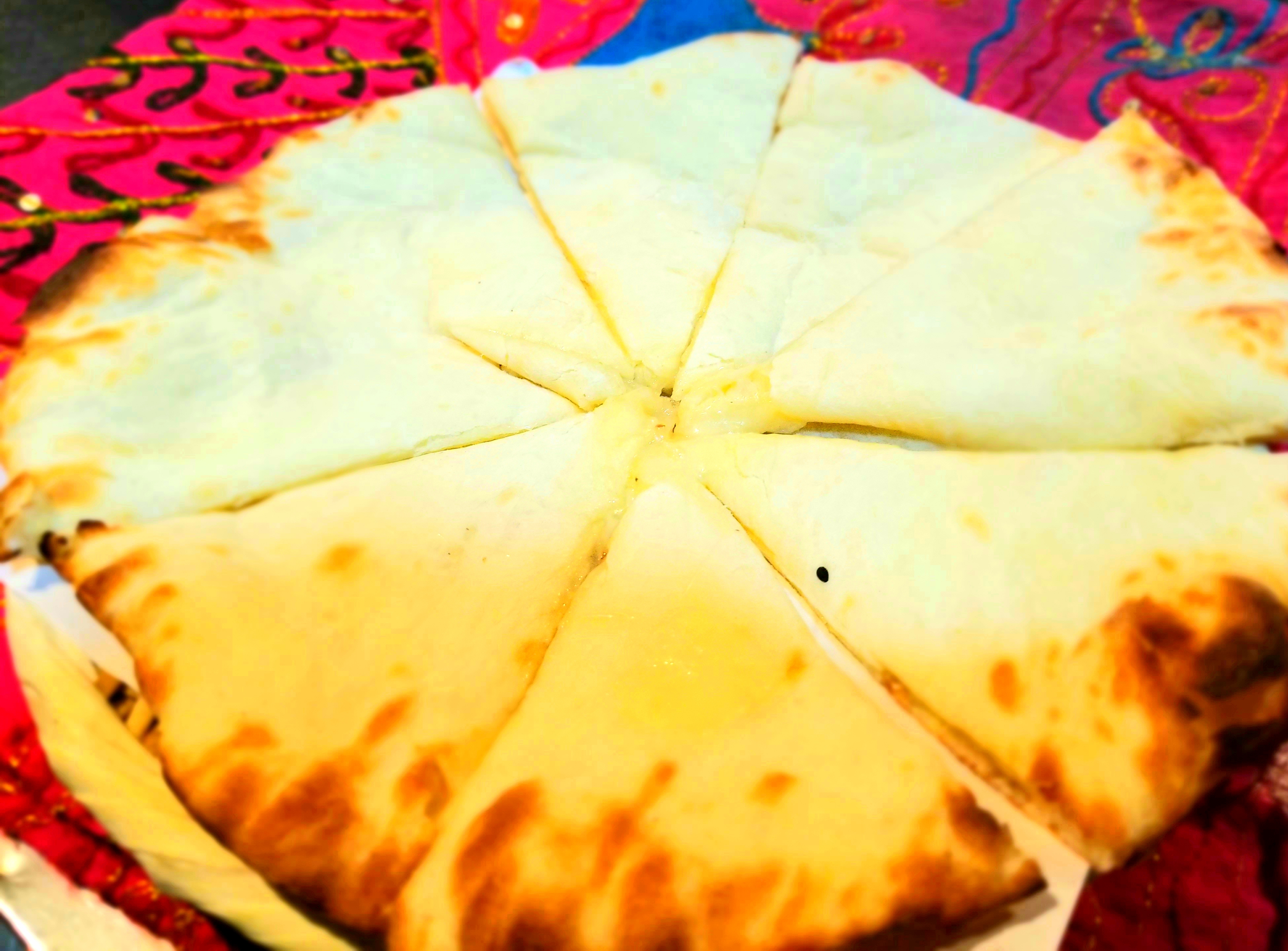 ガネーシャ チーズナン