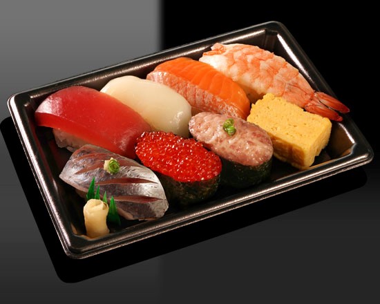 ちよだ鮨 つつじ(8貫)