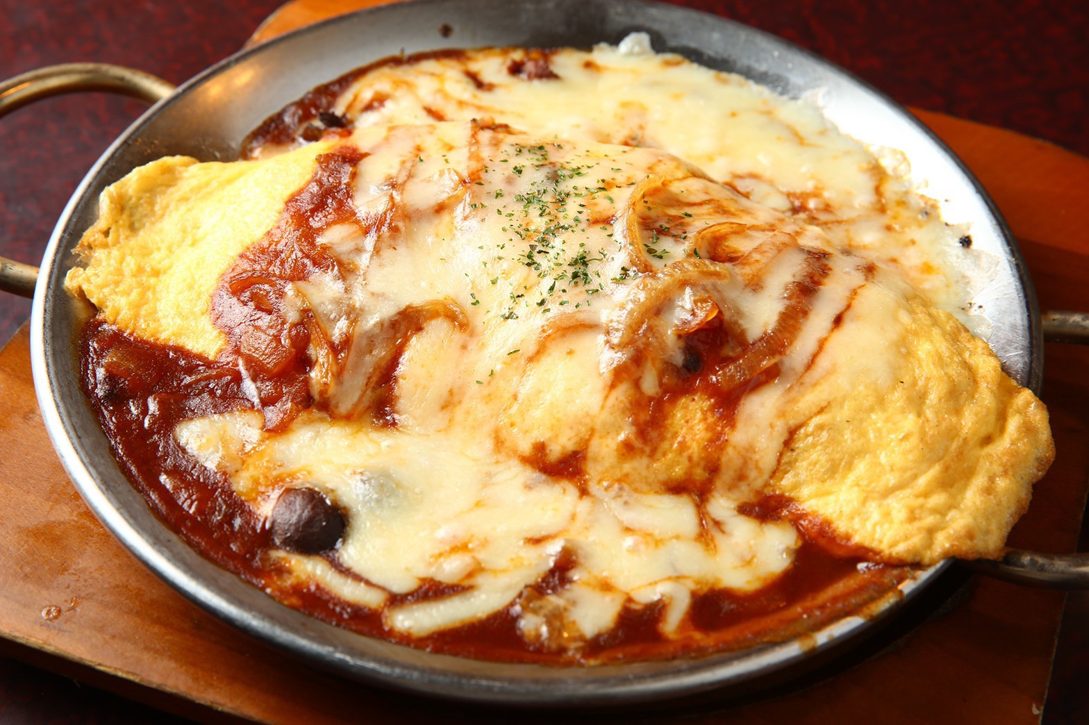 ココイロカフェ オムハヤシライスのチーズ焼き