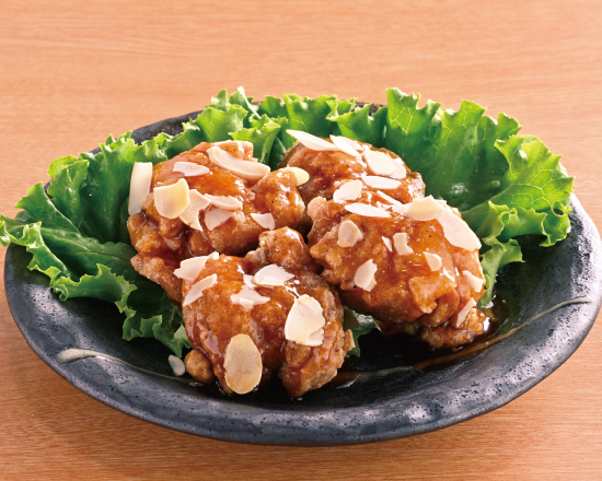 千年の宴 若鶏の唐揚げ(ヤンニョム)