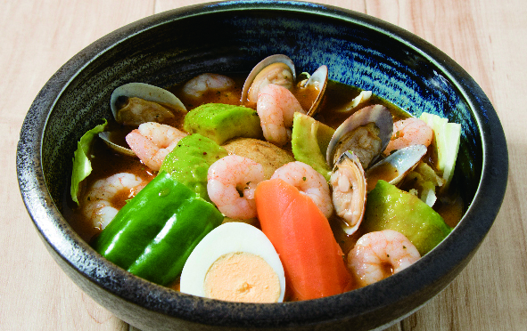 カレー食堂 心 海老とアボカドのスープカレーShrimp and avocado soup curry