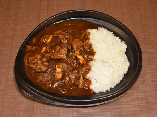 フォルクス 黒カレー弁当