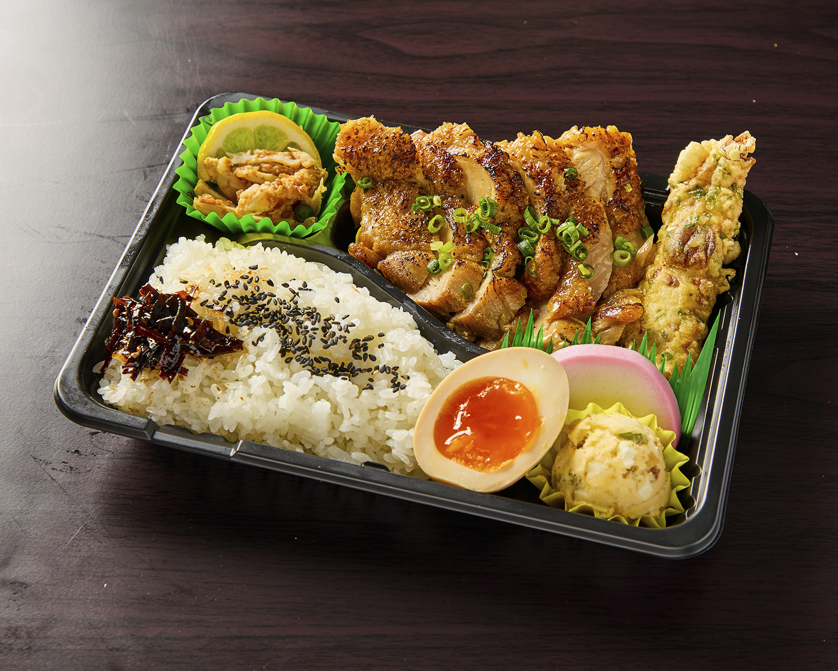 なるとキッチン 炙り鶏チャーシュー弁当