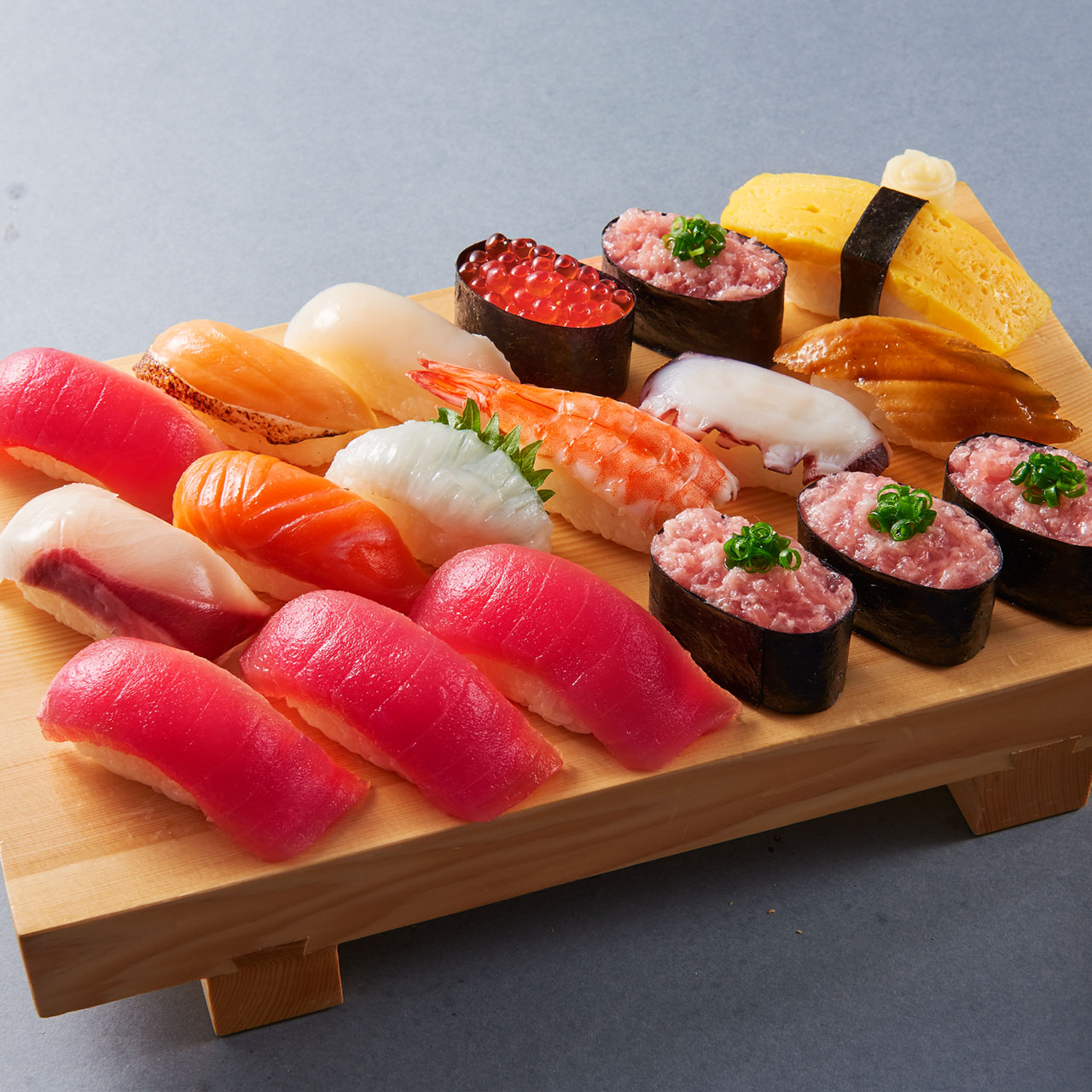 茶月 【茶月】まぐろ＆ねぎまぐろメガ盛