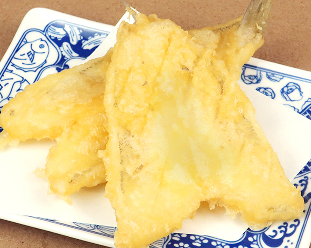 いくら丼専門店 赤いキャビア キスの天ぷら