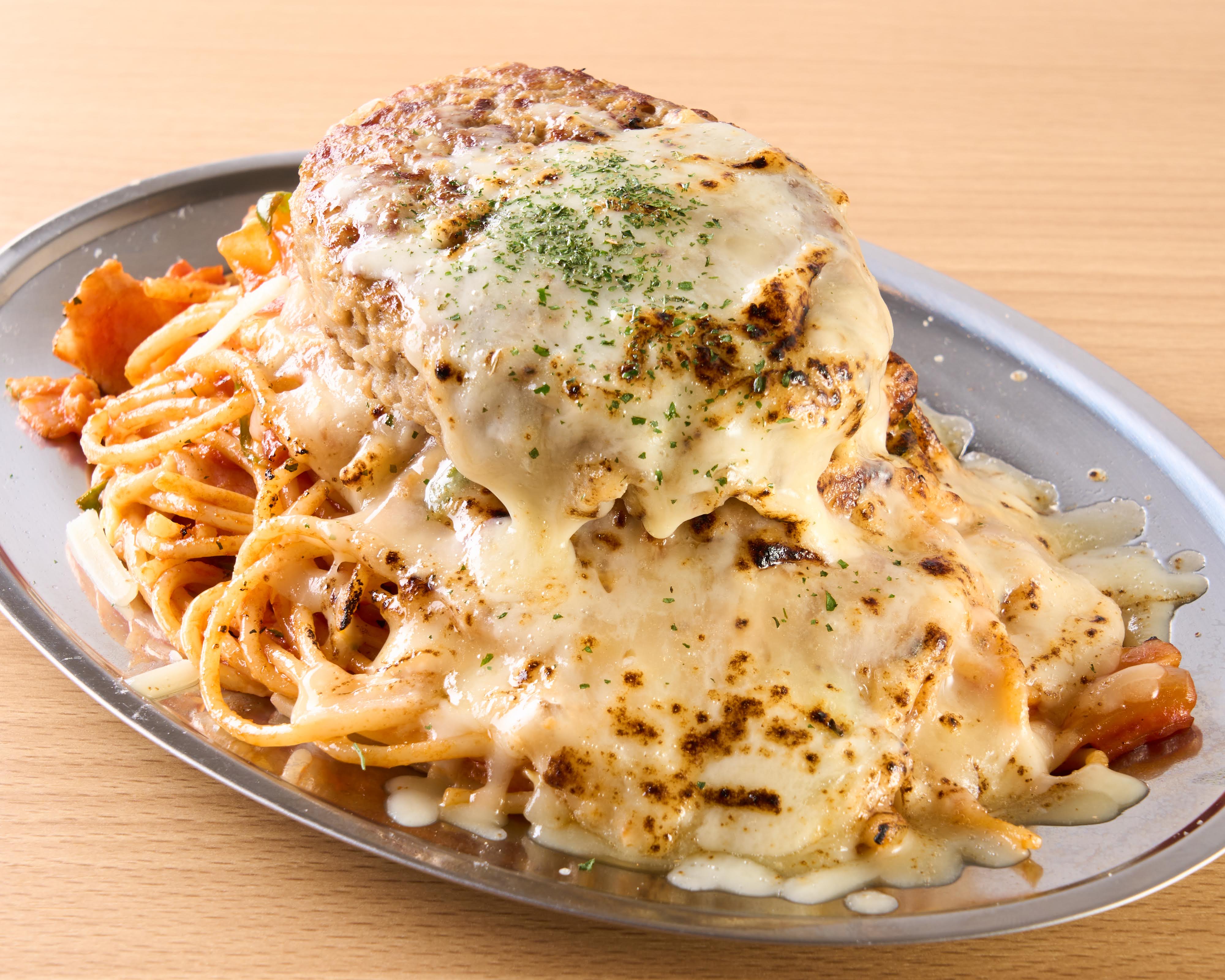 スパゲティの店『神田ナポリタン』 炙りチーズハンバーグ＆ナポリタン Grilled Cheese Hamburg steak＆Napolitan