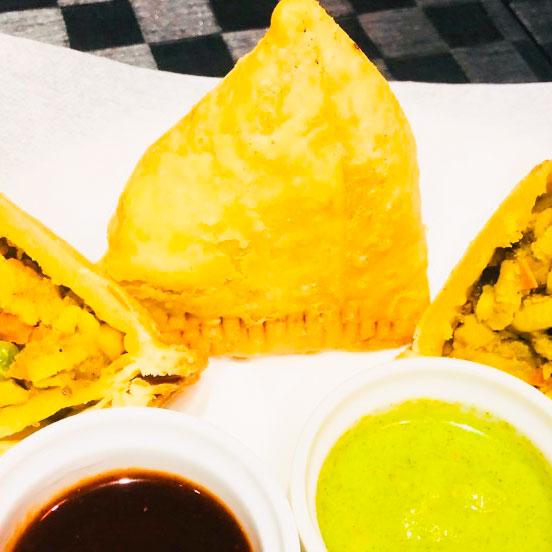 スパイスhub人気No.1 Samosa サモサ