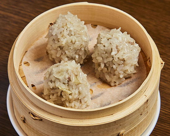 店内炊き上げ おかゆ専門店 粥餐庁(かゆさんちん) もち米しゅうまい(3個)