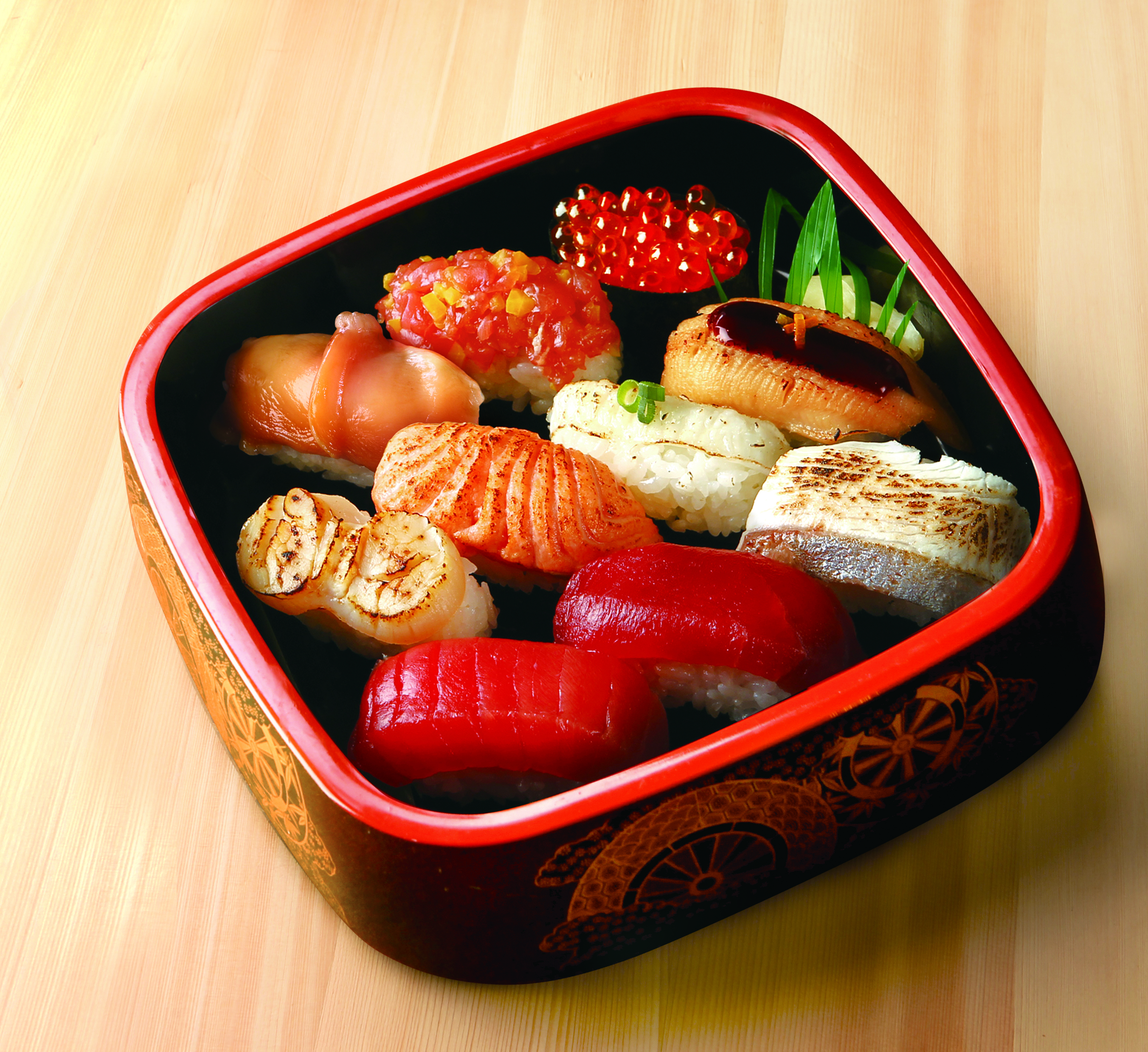 柿家すし 炙り5貫と人気のネタ盛り(1人前/10貫〜)