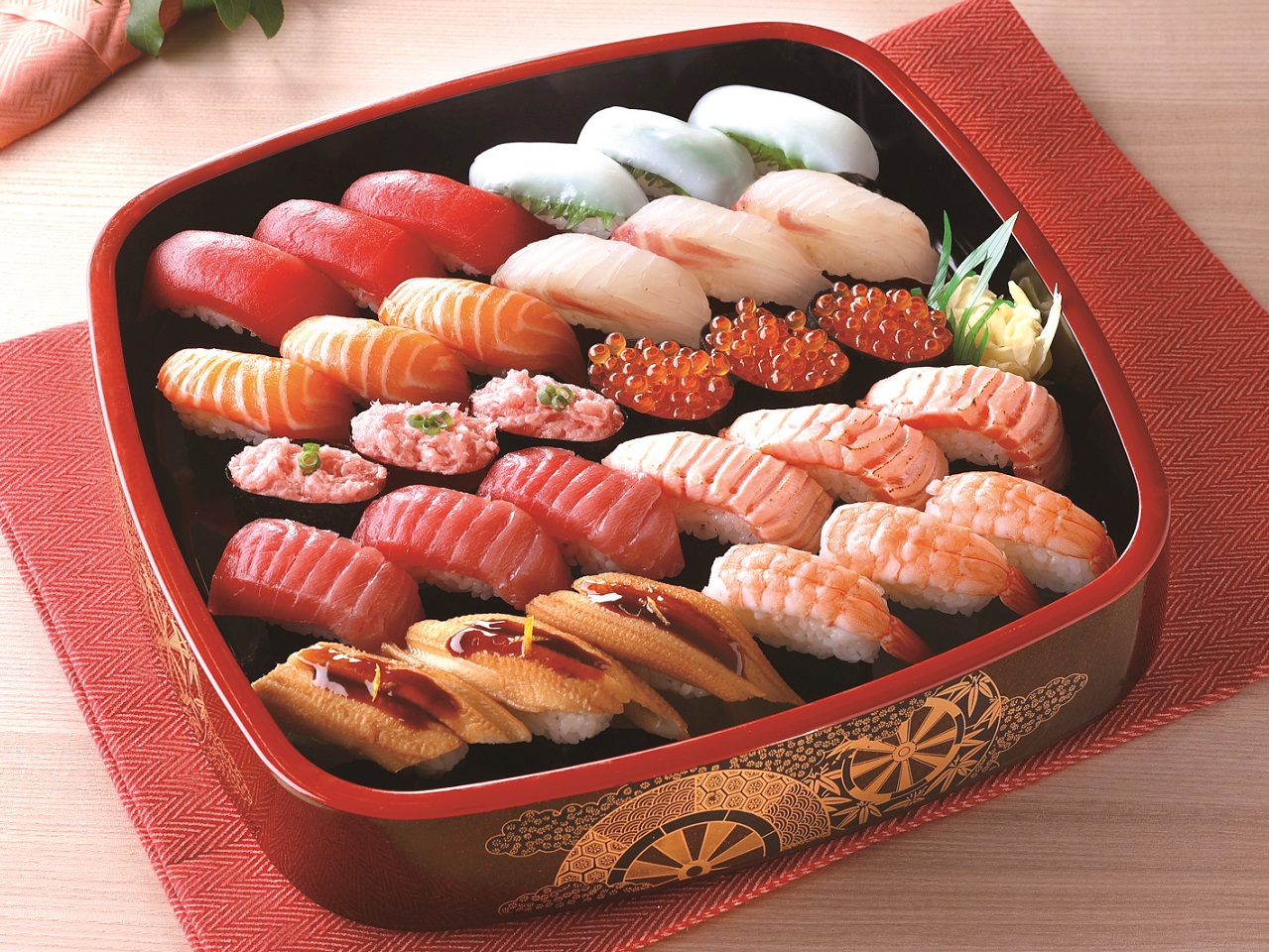 柿家すし 彩り盛り込み（1人前/10貫〜）