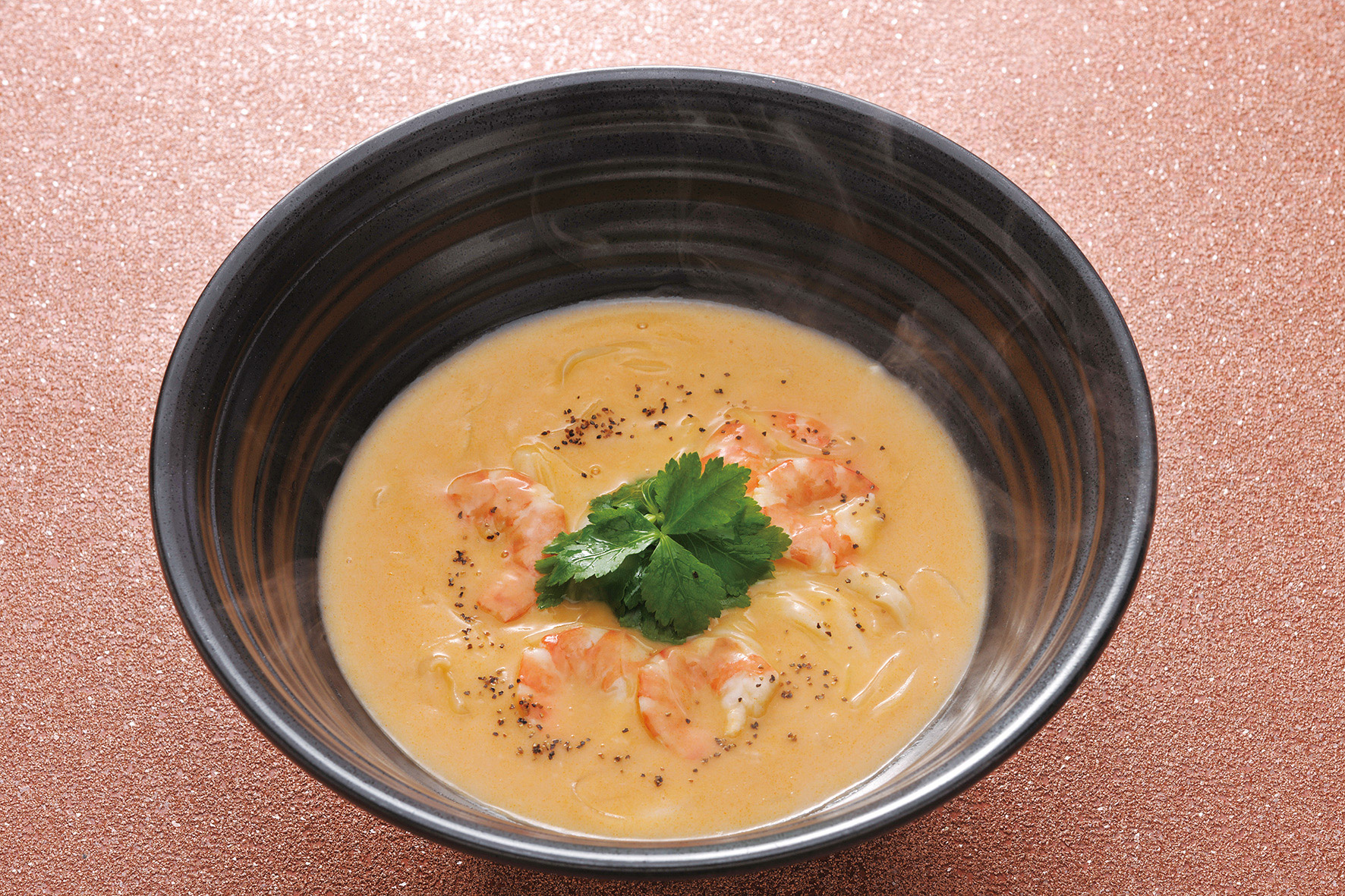 つるとんたん 海老クリームのおうどん