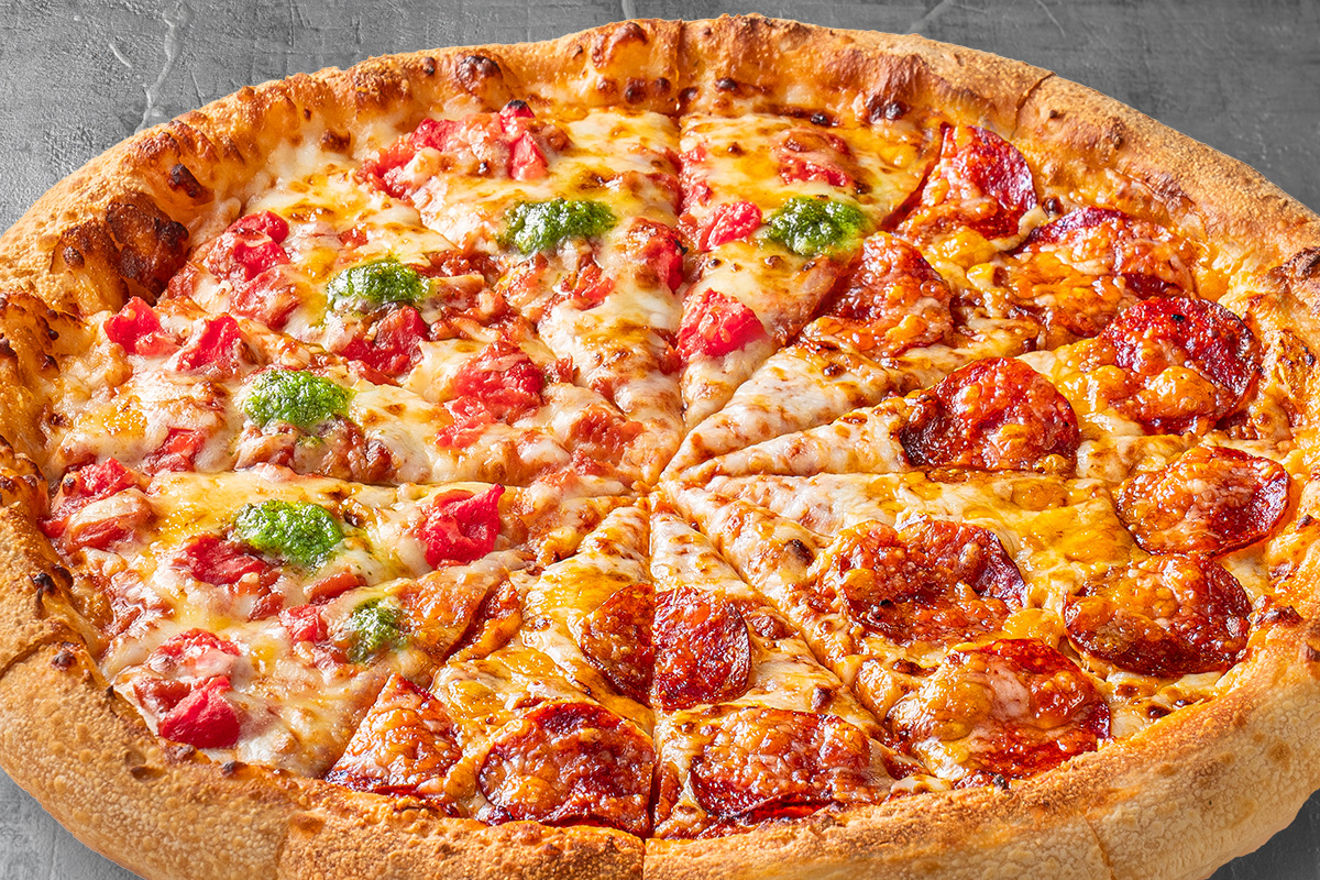 ピザハット ピザハット・マルゲリータ/ペパロニクラシック (ハーフ＆ハーフMサイズ)