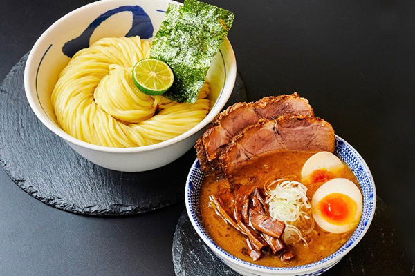 濃厚魚介豚骨つけ麺 つじ田 ☆人気No.3☆濃厚特製つけ麺