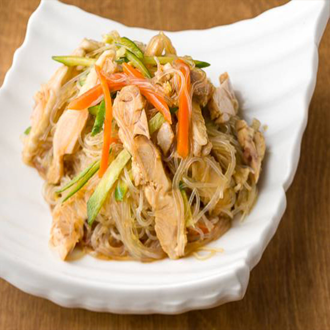 青山餃子房 春雨サラダ